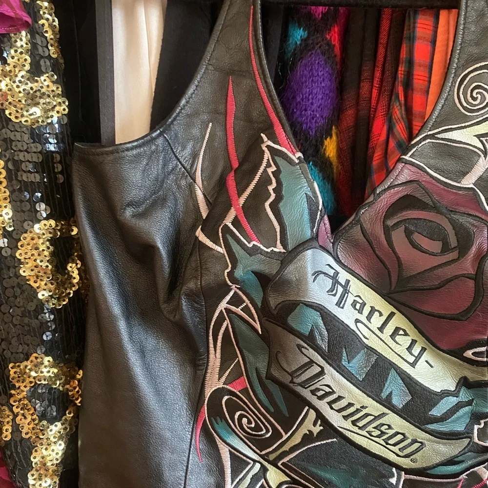 Harley Davidson Leather Halter Top - Picture 4 of 10